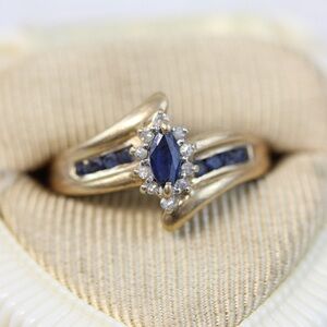 Vintage 10K Yellow Gold Blue Sapphire Diamond Ring Halo Gemstone Luxury (8.5)